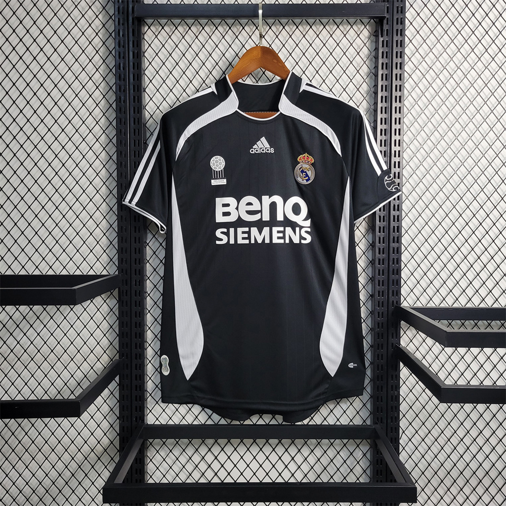 Real Madrid Retro 06-07 Away Stadium Jersey