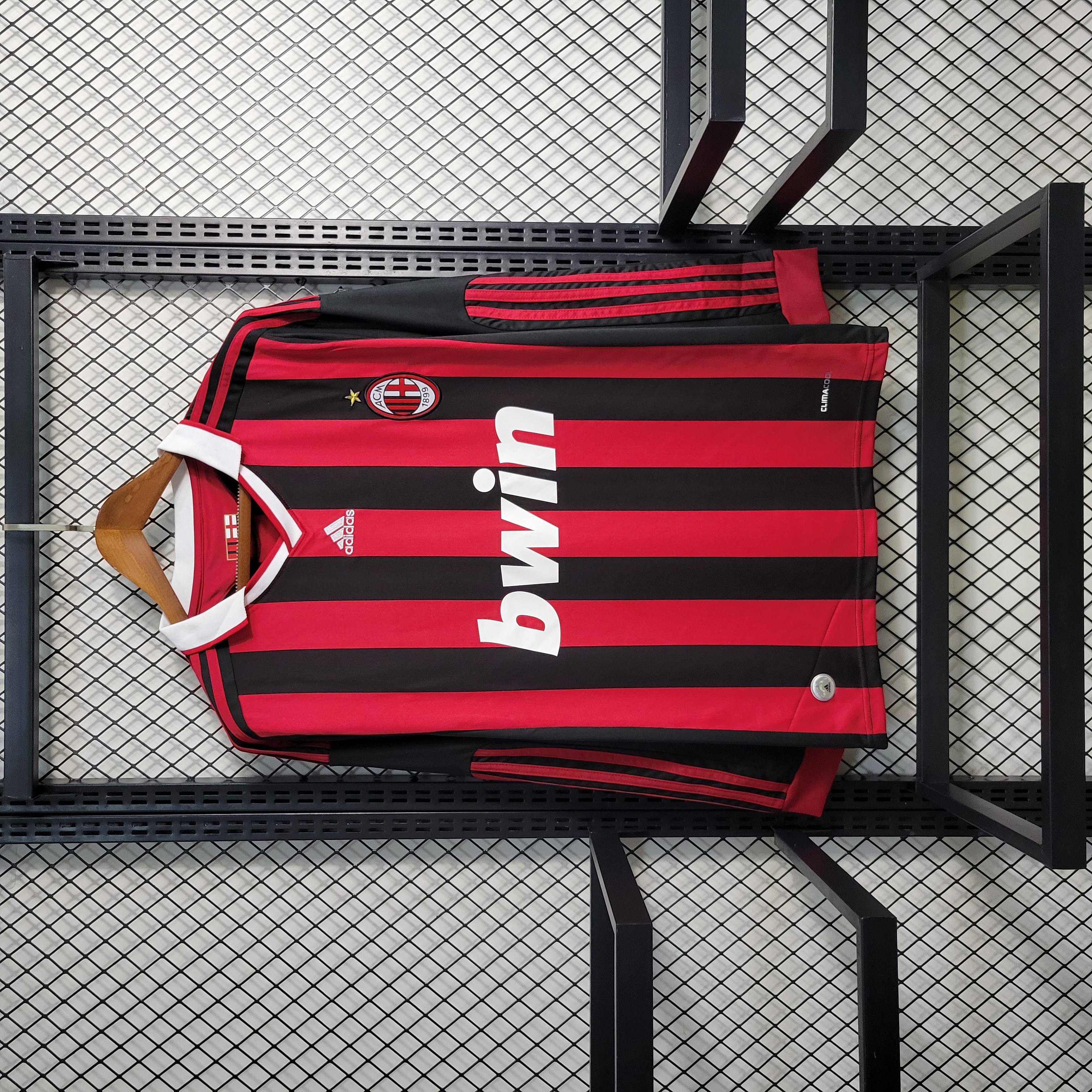 Retro AC Milan 2009-10 Home Stadium Long Sleeve Jersey