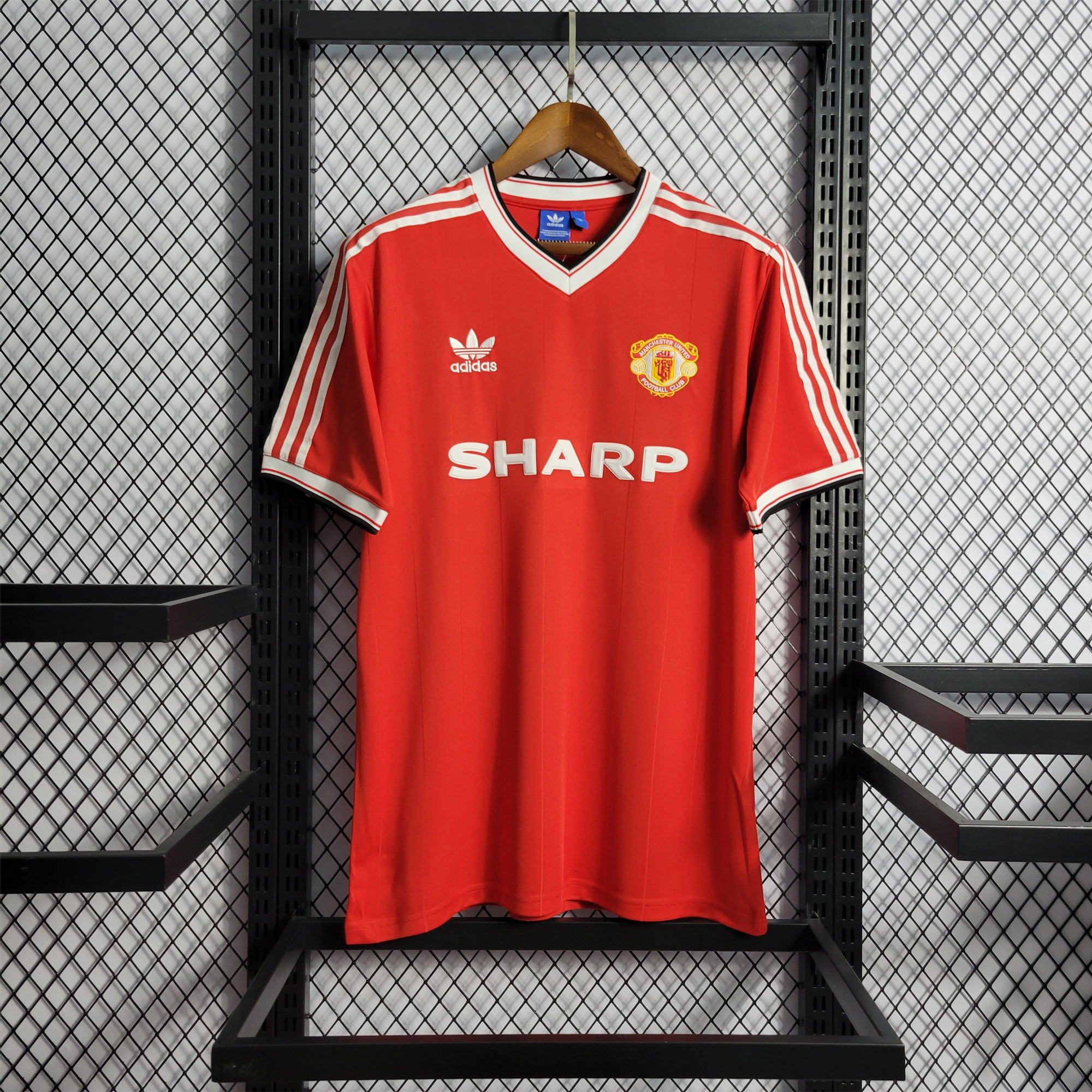 Manchester United Retro 83-84 Home Stadium Jersey