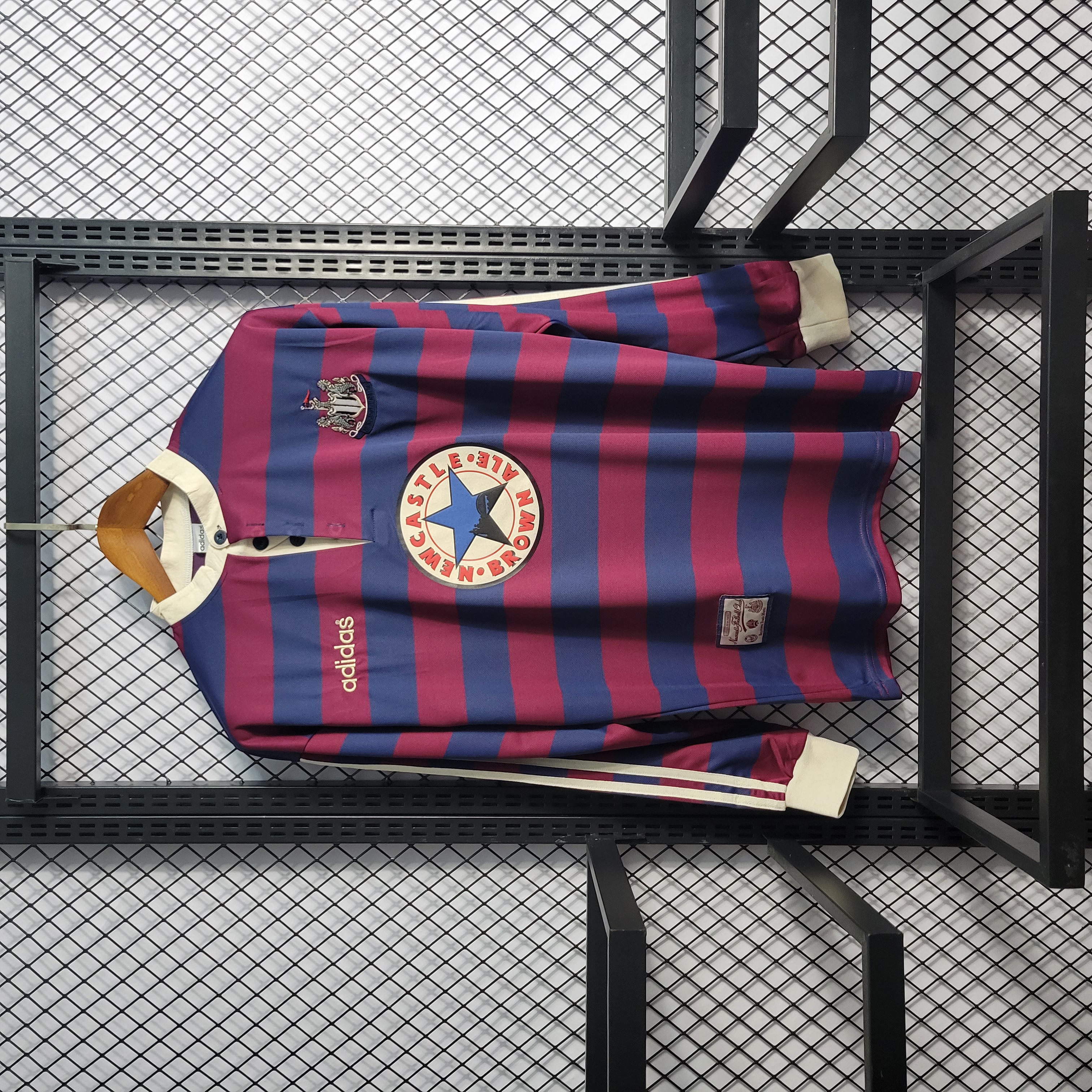 Retro Newcastle United 1995-96 Away Stadium Long Sleeve Jersey